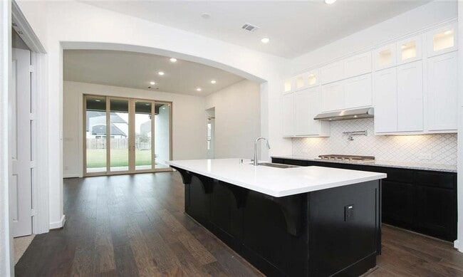 Building Photo - 9634 Wright Dr