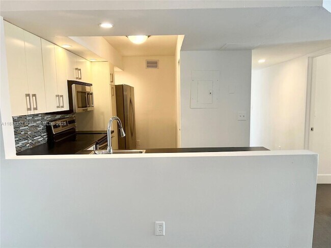 Building Photo - 8540 SW 212th St