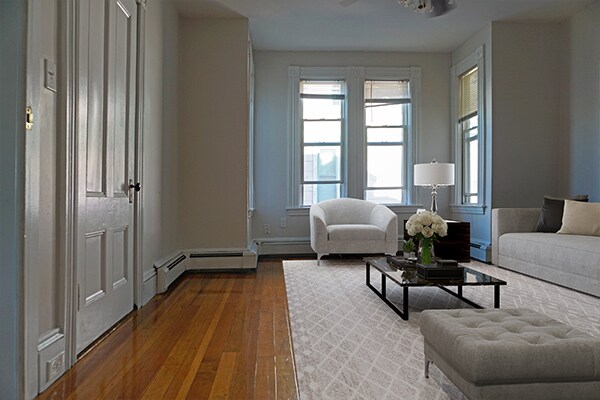 Building Photo - 159 Brown St