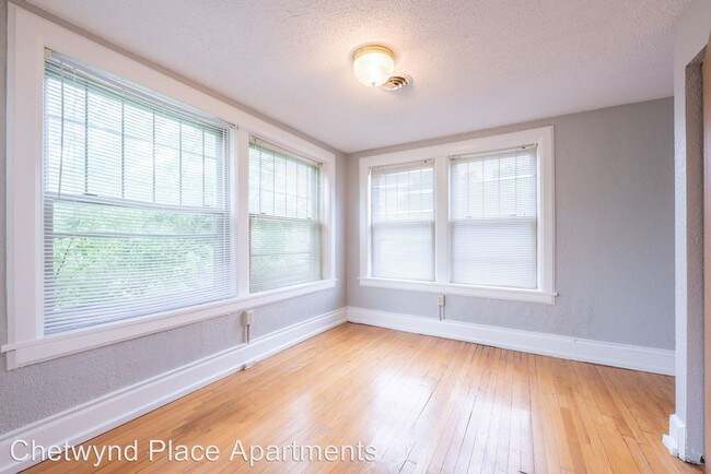 Building Photo - 3517-3519 University Ave