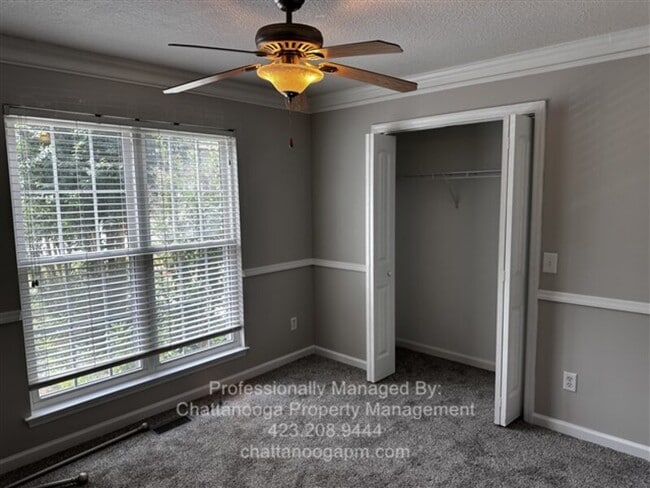 Building Photo - 6815 Benwood Dr