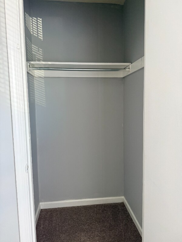 Building Photo - 33 Fonda Dr