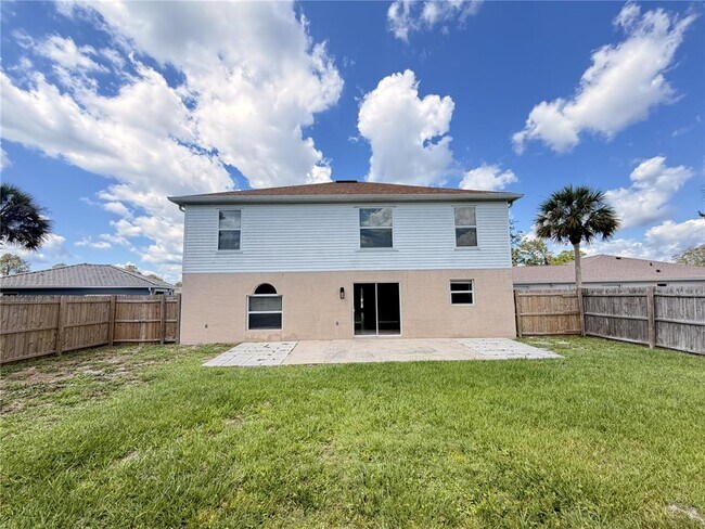 Building Photo - 4 Princess Geraldine Pl