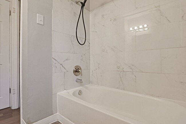 Building Photo - 4691 Janis Dr