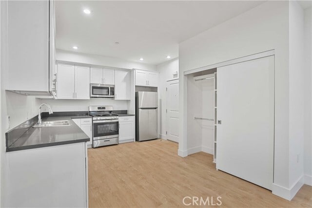 Building Photo - 8750 Sepulveda Blvd