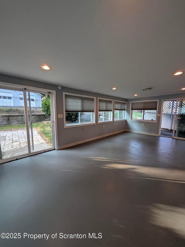 Building Photo - 1753 McDonough Ave