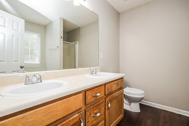 Building Photo - 743 Patriot's Point St