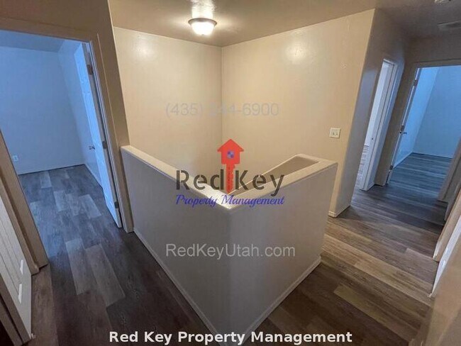 Building Photo - 80 E Single Family Home