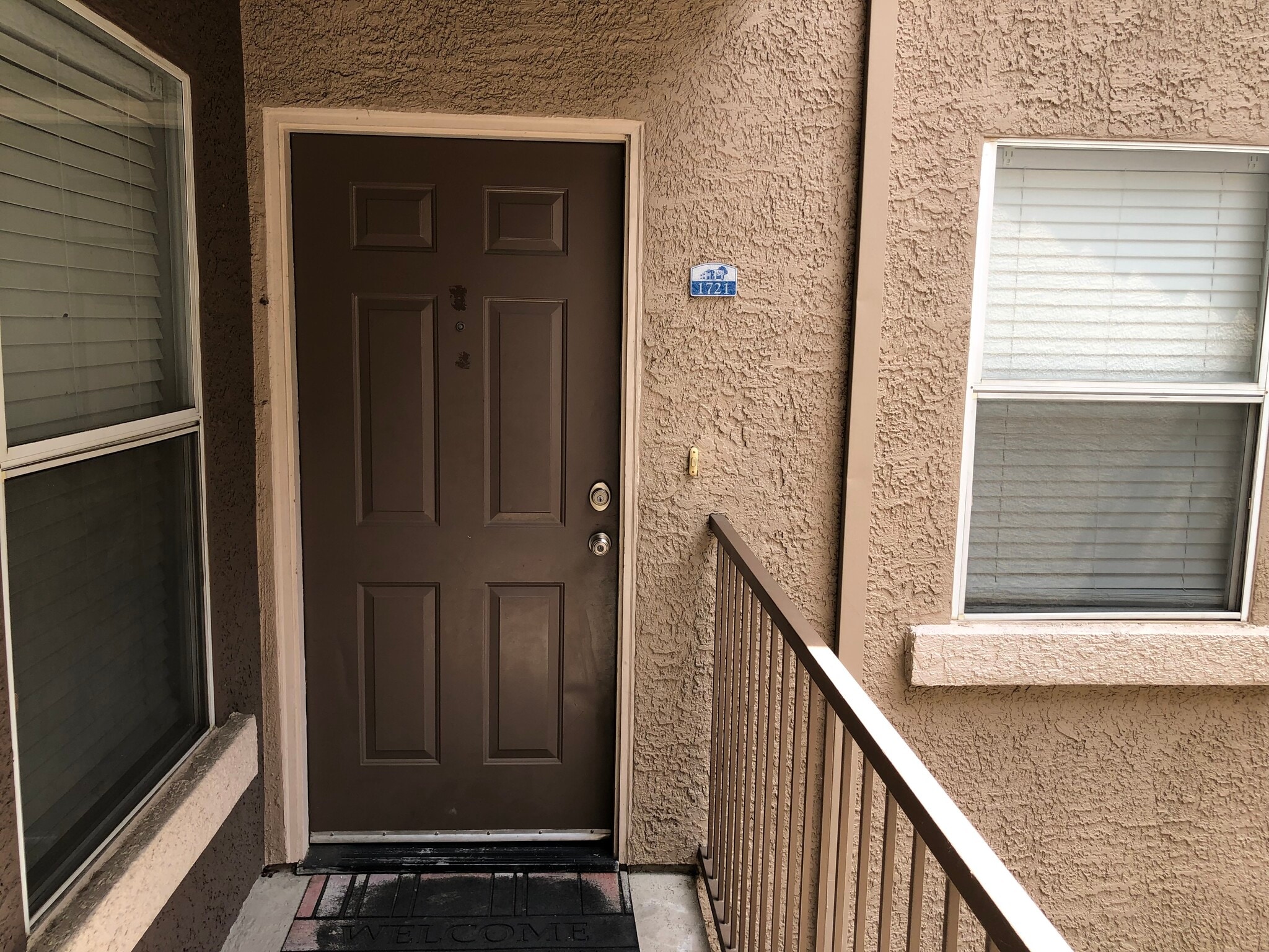 Front door and porch - 10001 Woodcreek Oaks Blvd
