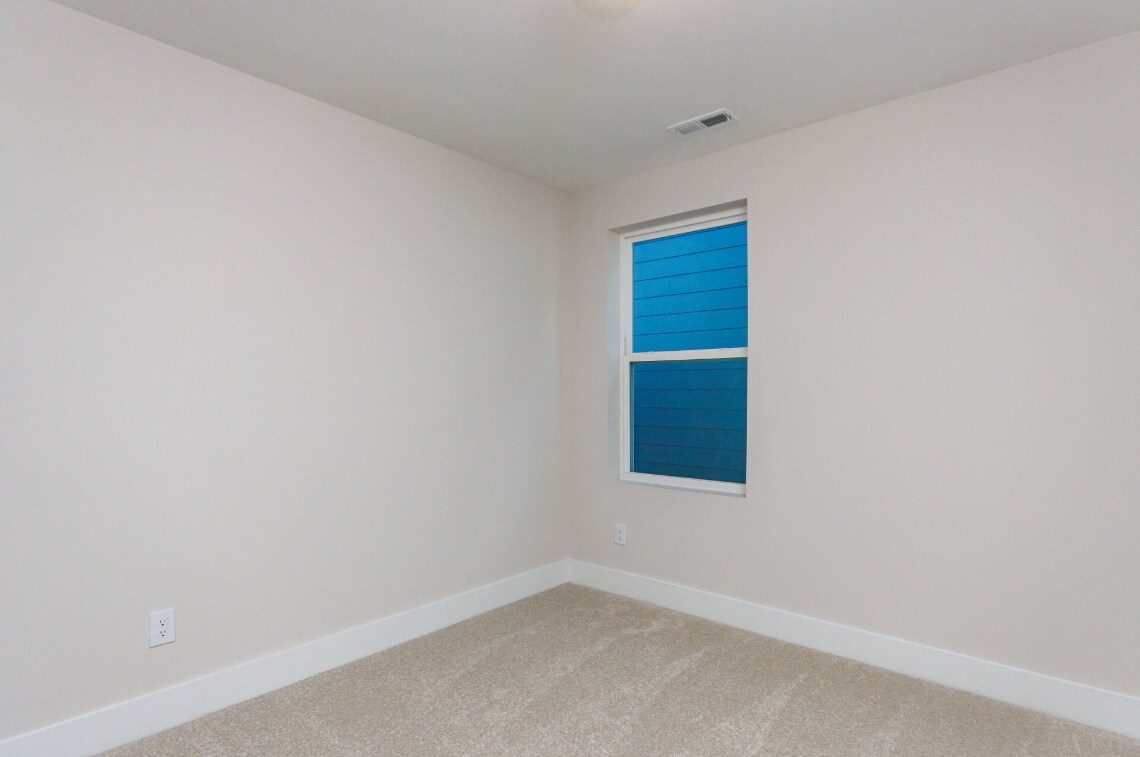 Building Photo - 339 Parkland Dr