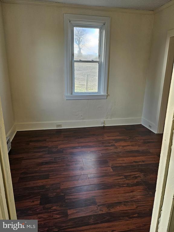 Building Photo - 300 Brenneman Rd