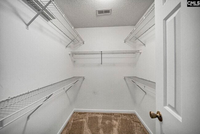 Building Photo - 224 Mariscat Pl