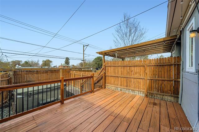 Building Photo - 2955 Columbine St