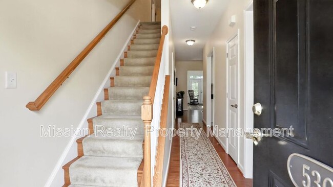 Building Photo - 5303 Creek Heights Dr