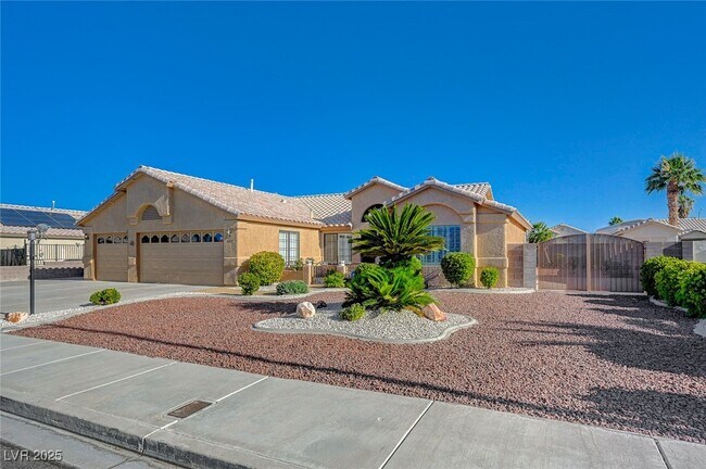 Primary Photo - 6317 W Canyon Ridge Dr