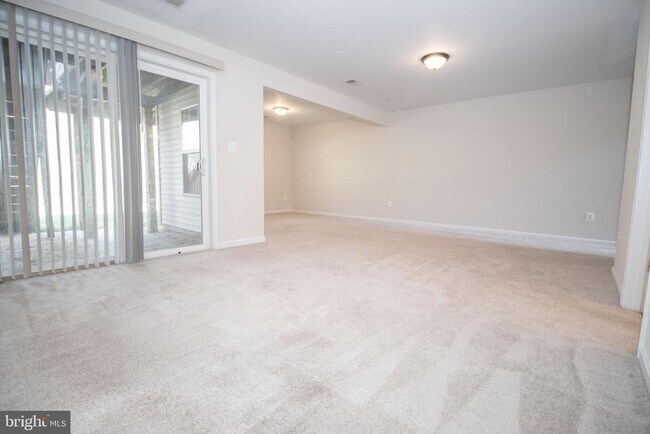 Building Photo - 1616 Benoli Ct