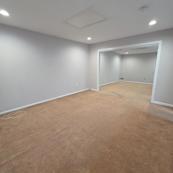 Building Photo - 208 Ashley Run
