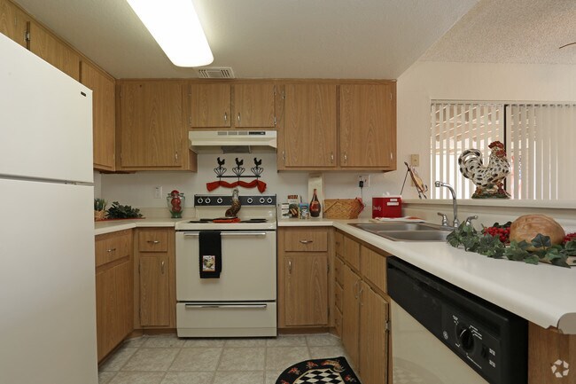 Las Brisas Apartments Casa Grande, AZ Apartment Finder