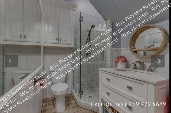 Building Photo - 2522 Waterstone Dr