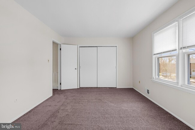 Building Photo - 144 New Cedar Ln