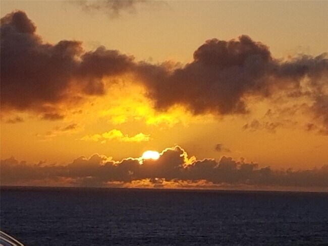 Building Photo - 31547 Ave D