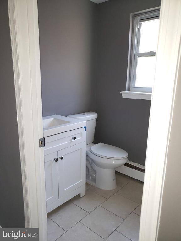 Building Photo - 155 Meadowbrook Ln