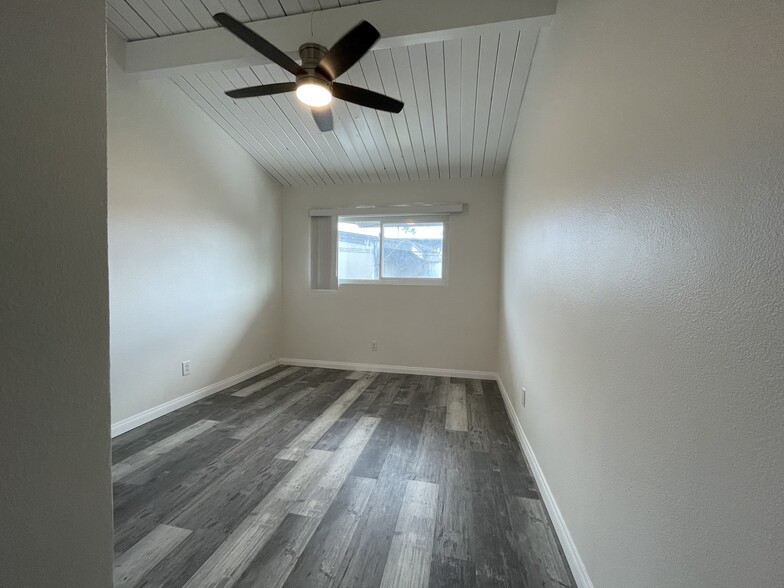 Bedroom 1 - 324 E Leatrice Ln