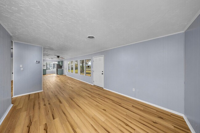 Building Photo - 2814 NW 34th St