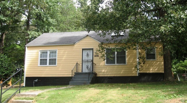 Building Photo - 1737 Marcel Ave SW