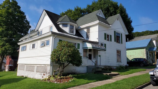 Primary Photo - Multi Family Home In Cattaraugus NY!