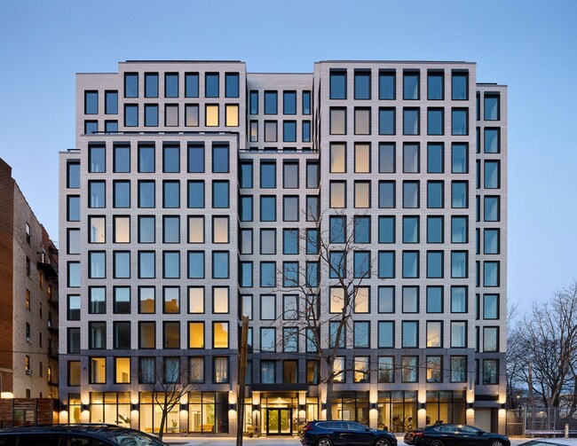 Boutique-scale building with amazing amenities and 24/7 doorman - 111 Montgomery St