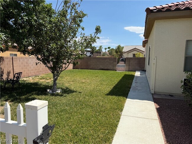 Building Photo - 6160 Villa De Picasso Ave