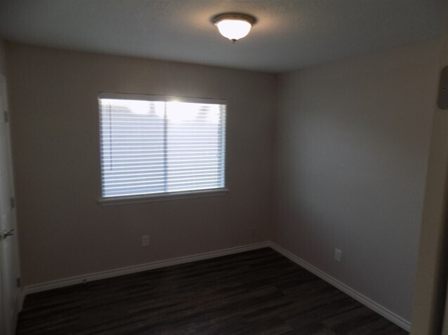 Building Photo - 12411 Greensbrook Forest Dr