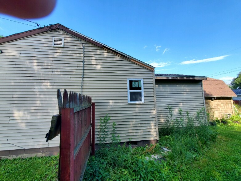 Building Photo - 2925 Colorado Ave