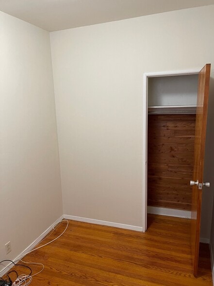 Ample Closet Space - 271 Ogden Ave