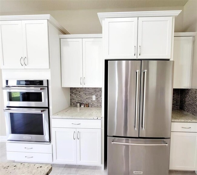 Building Photo - 11655 Meadow Grove Cir
