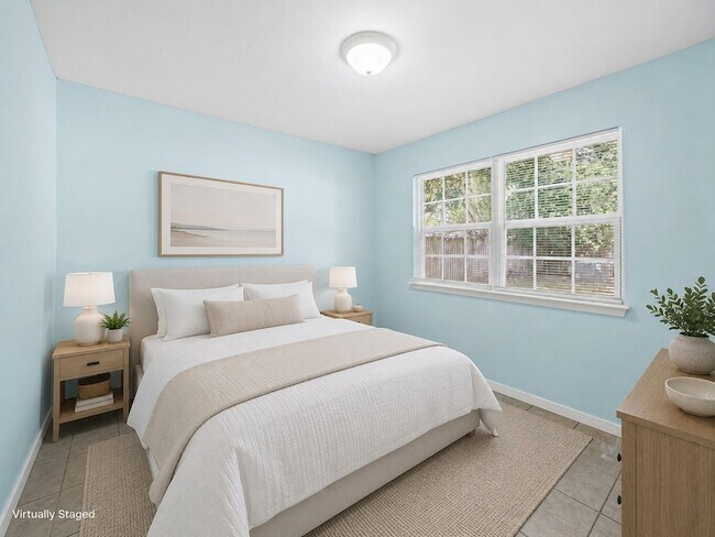 Building Photo - 7535 Log Cradle Dr