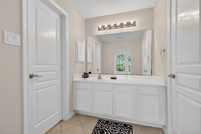 Building Photo - 17827 Harbour Bridge Point Dr