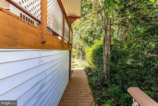 Building Photo - 13714 Gran Deur Dr