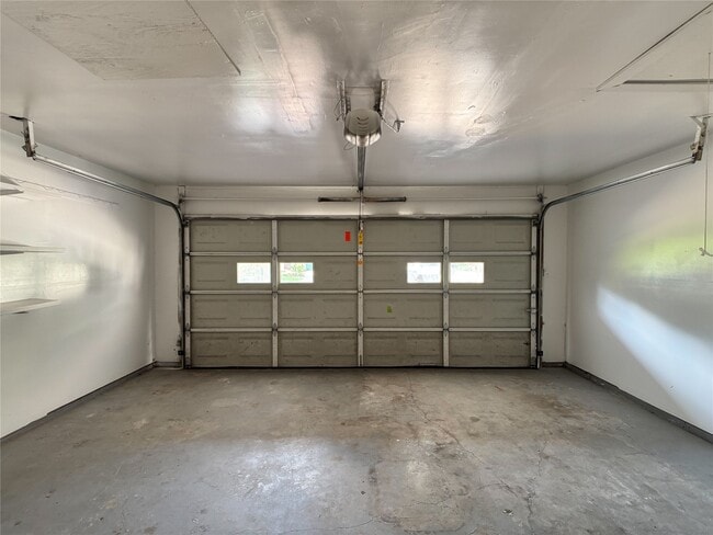 Building Photo - 5139 Indigo St