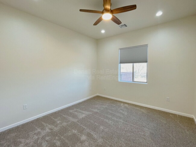 Building Photo - 14431 Wood Canyon Pl