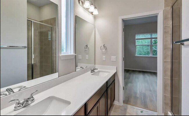 Building Photo - 2800 Joe Dimaggio Blvd