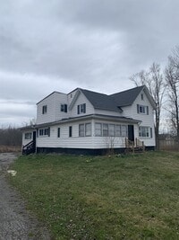 Building Photo - 1697 Hilton Parma Corners Rd