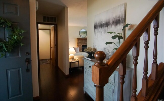 Building Photo - 2 Bedroom Lafayette Home!!