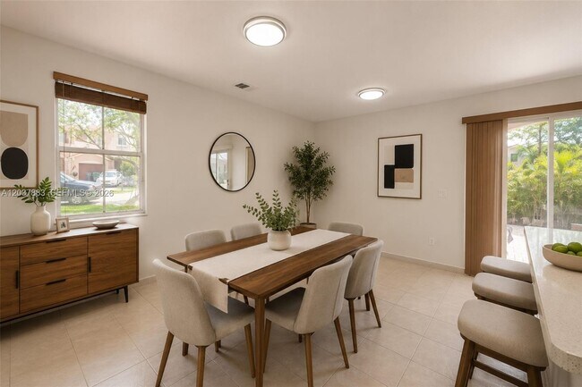 Building Photo - 935 SW 154th Path