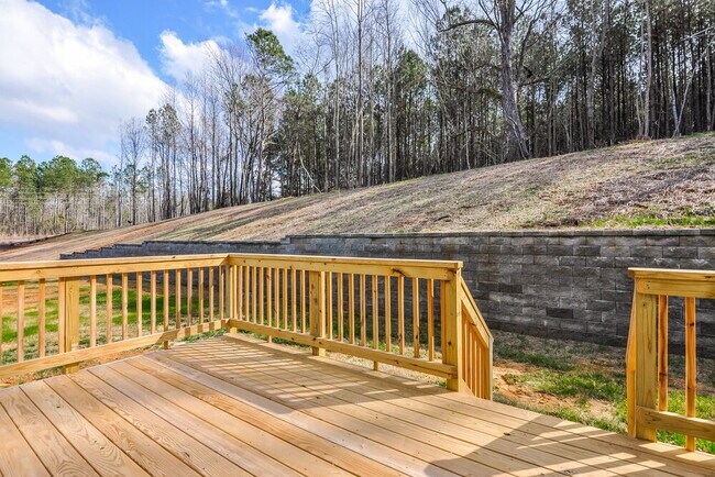 Building Photo - 57 Ravencliff Ridge