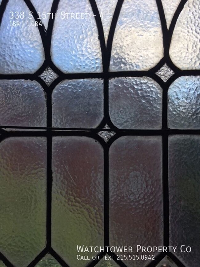 Building Photo - 338 S 15th St