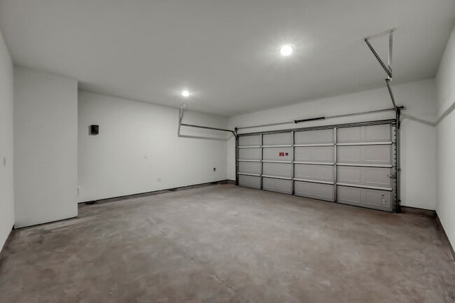 Building Photo - 15009 Ronan Dr