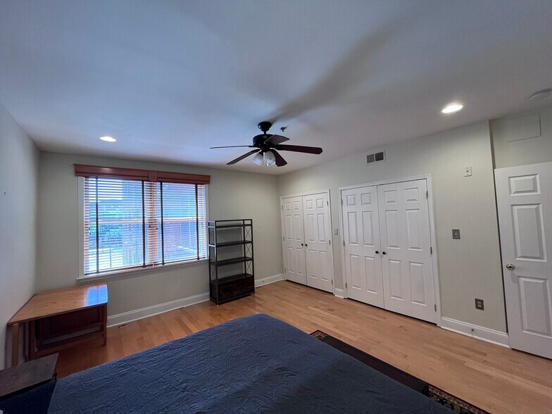 Building Photo - 1438 Columbia Rd NW