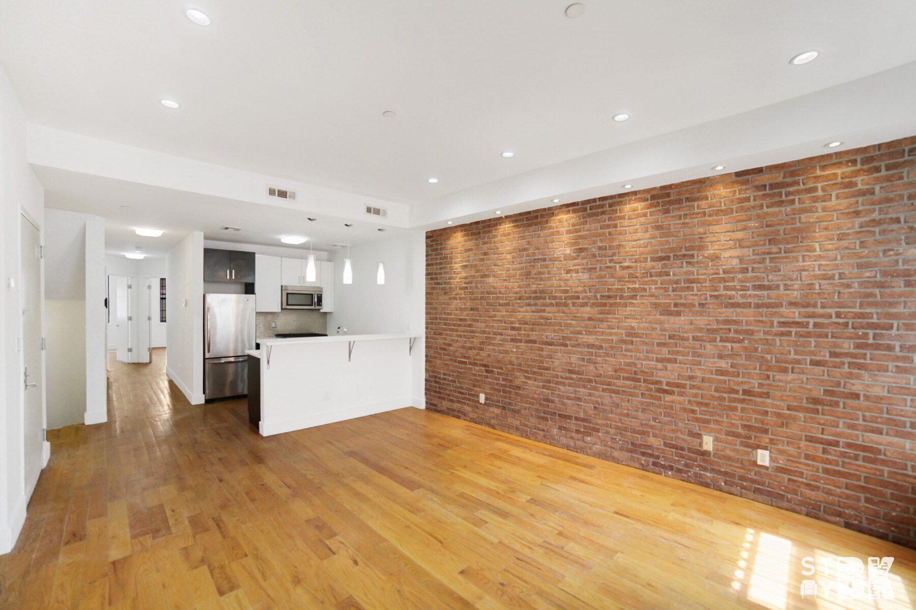 Building Photo - 35A Lexington Ave